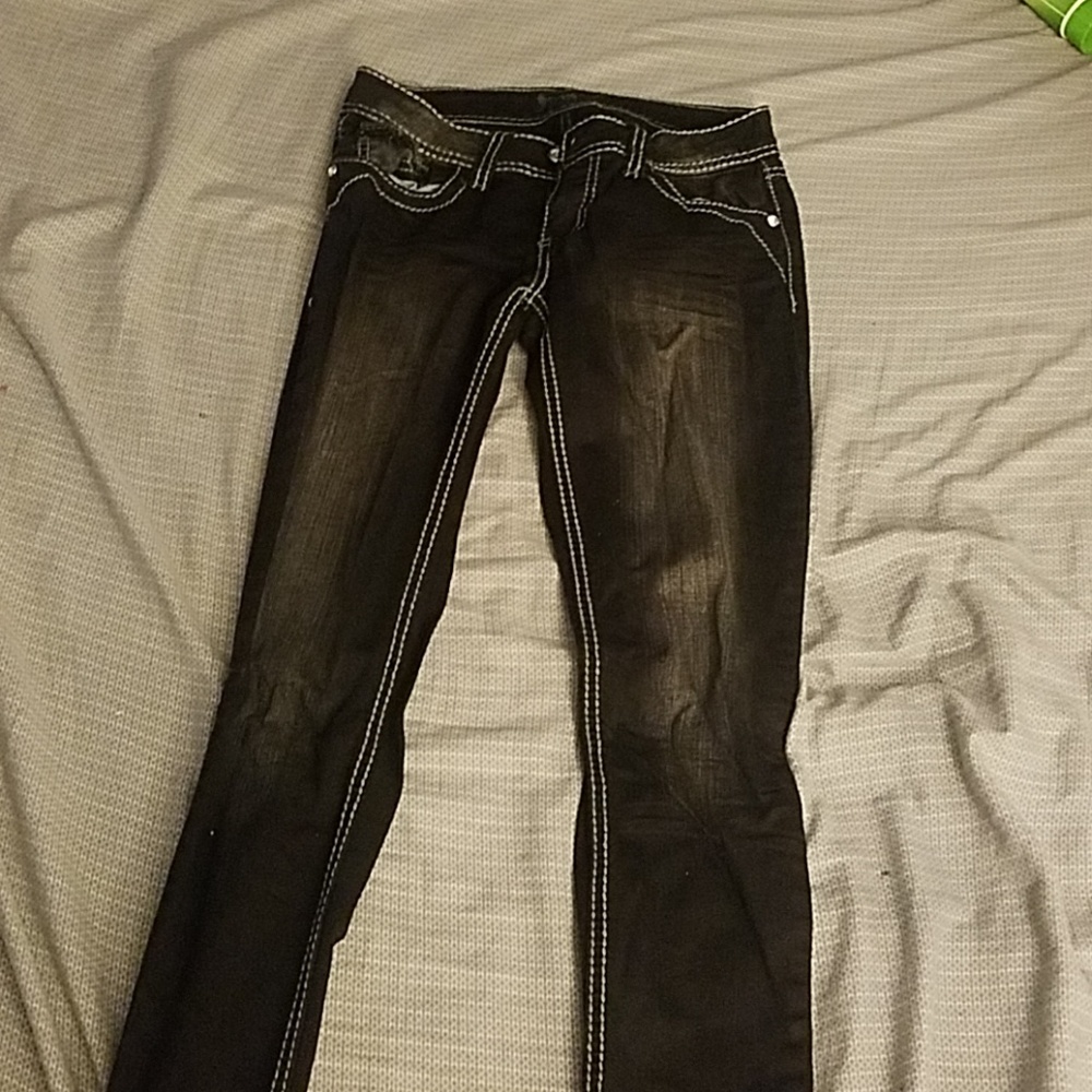 Juniors skinny jeans